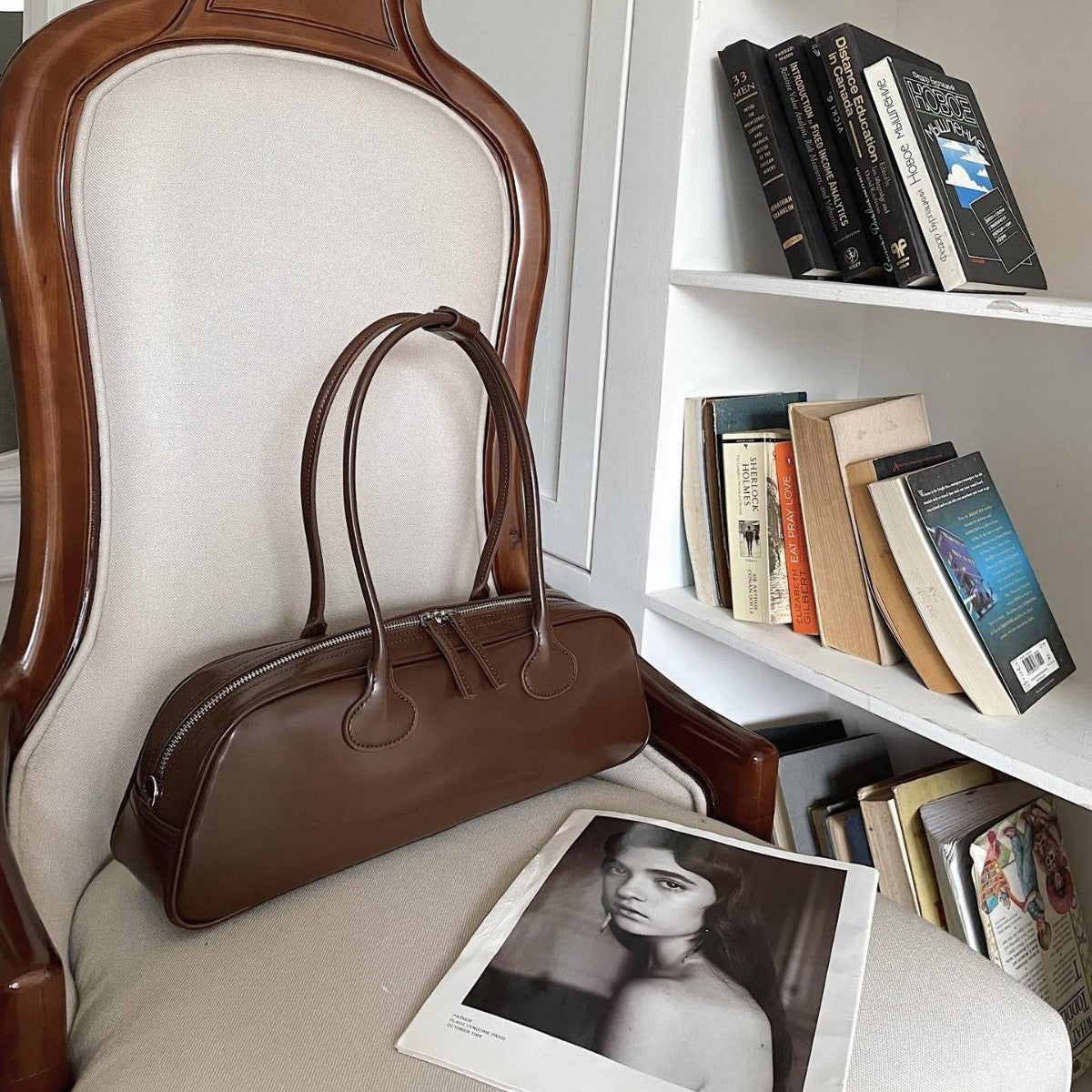 Cowhide Leather Shoulder Bag - Large Capacity