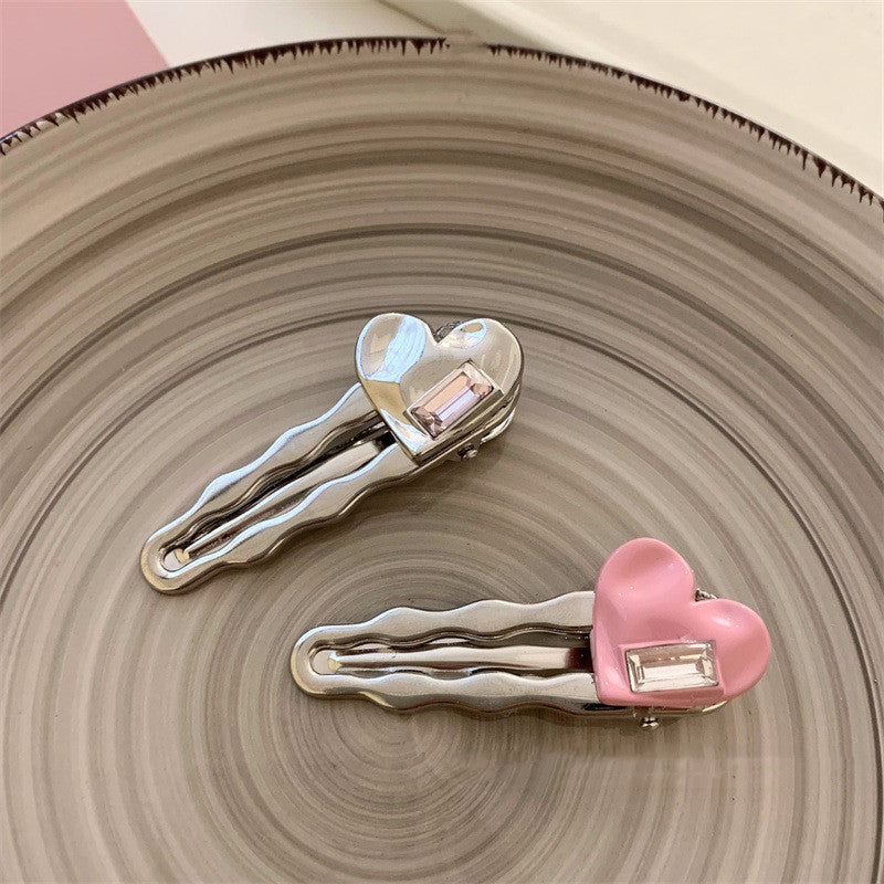 Y2K Metallic Love Heart Hair Clip