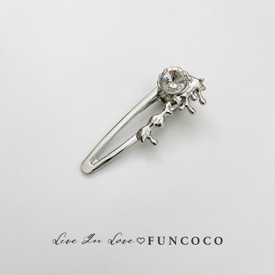 Dripping Diamonds Side Clip