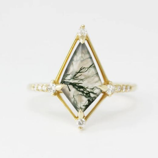 Water Plant Agate Ring