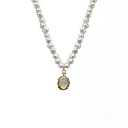 Vintage Inspired Faux Pearl Choker Necklace