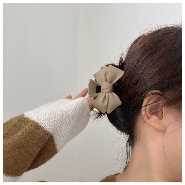 Simple Bow Hair Clip
