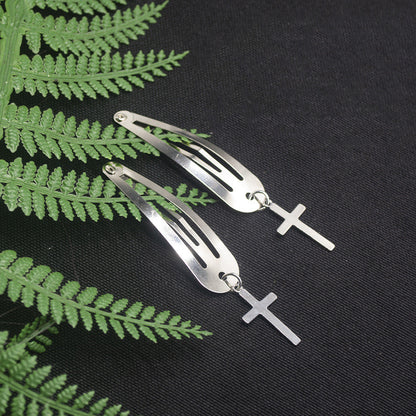 Ornate Cross Hair Clip
