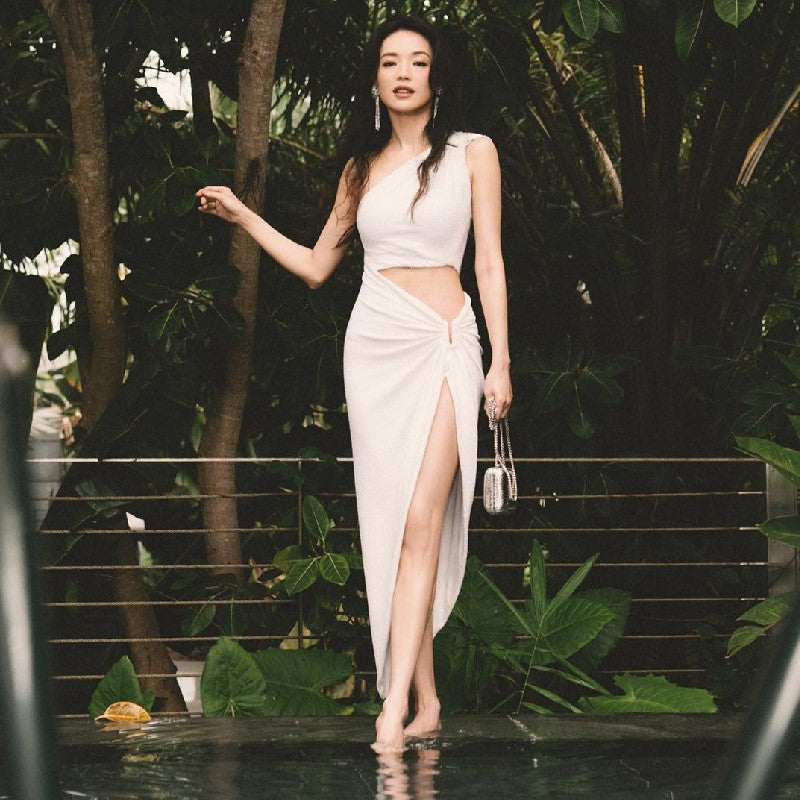 Off-Shoulder Asymmetric Maxi Dress - White